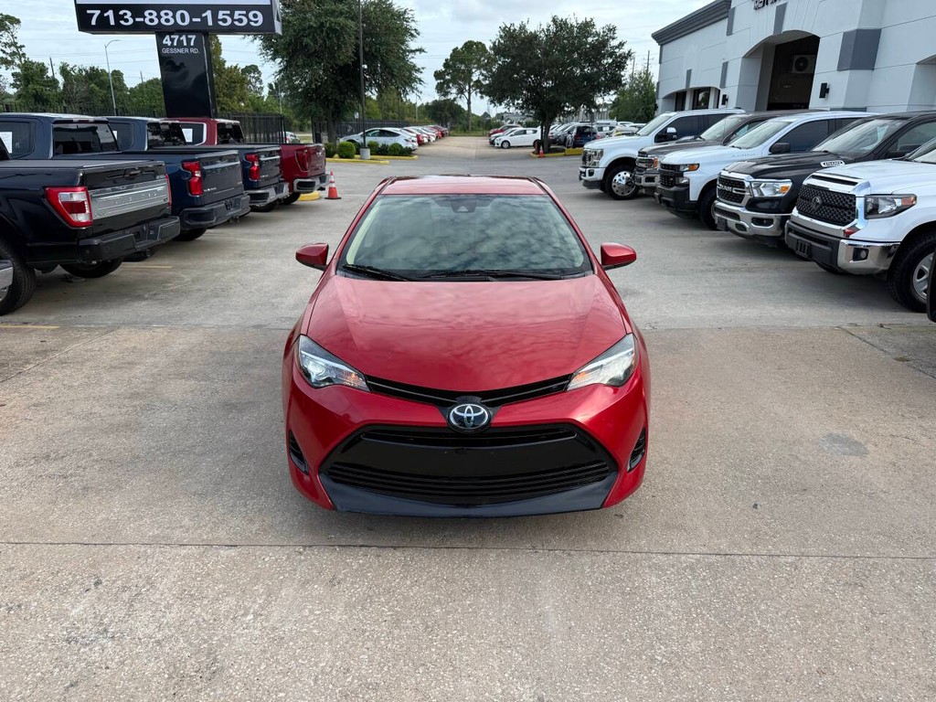 Toyota Corolla Vehicle Full-screen Gallery Image 39