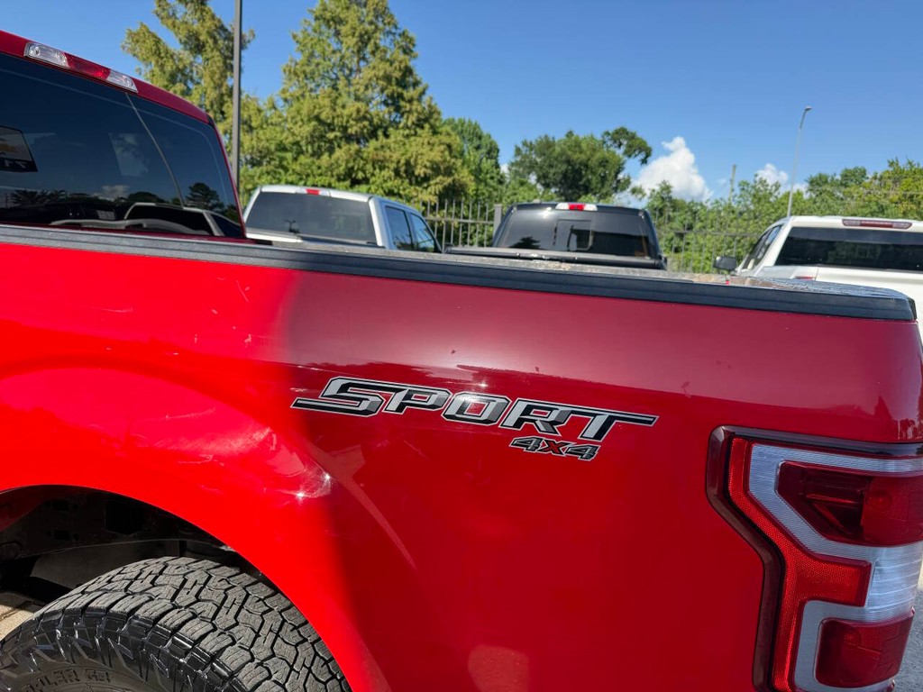 Ford F-150 Vehicle Full-screen Gallery Image 32