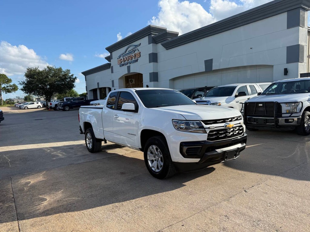 Chevrolet Colorado Vehicle Full-screen Gallery Image 02