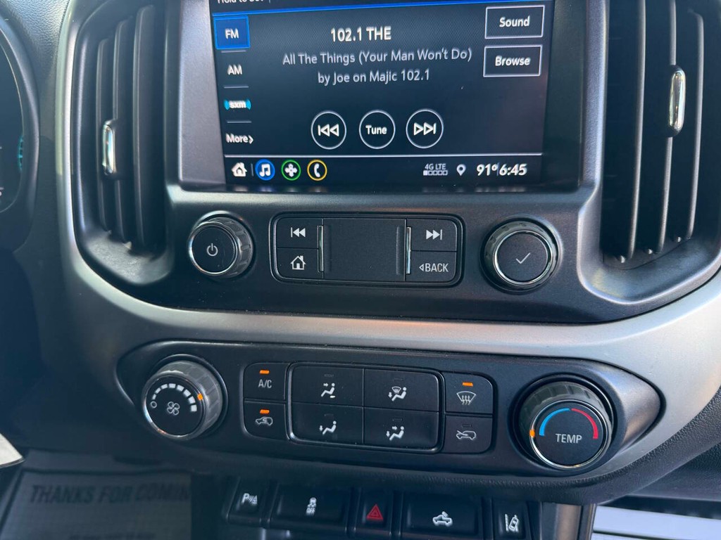 Chevrolet Colorado Vehicle Full-screen Gallery Image 27
