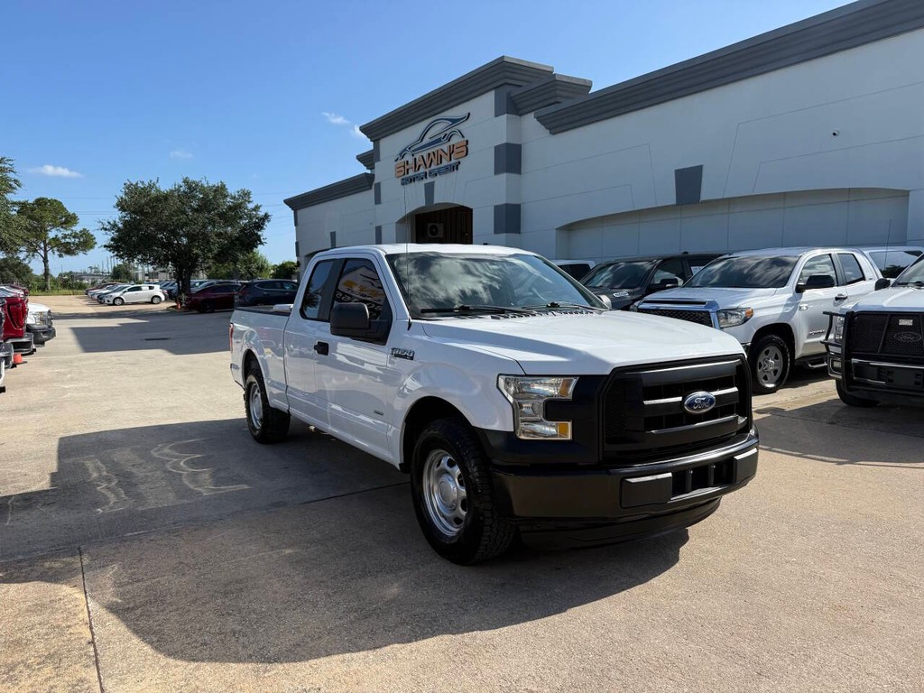 Ford F-150 Vehicle Full-screen Gallery Image 02