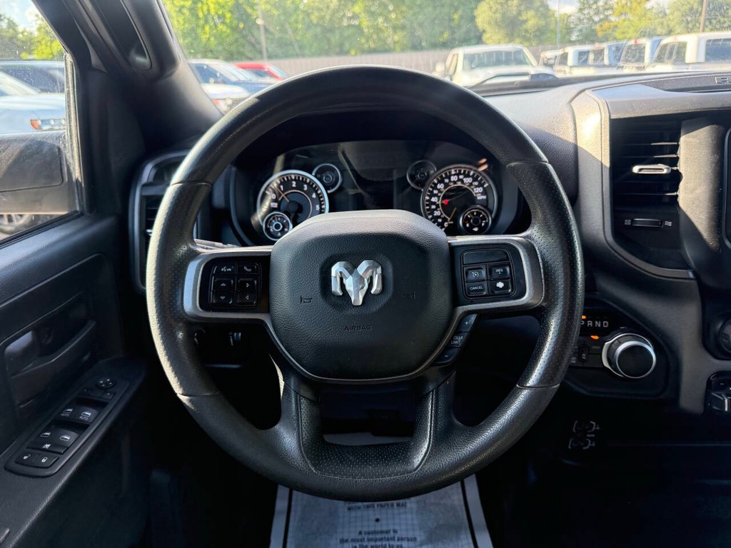 Ram 2500 Vehicle Full-screen Gallery Image 23