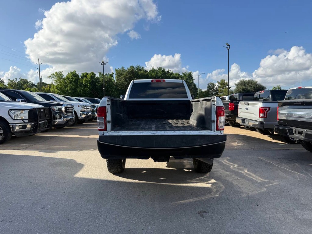 Ram 2500 Vehicle Full-screen Gallery Image 41
