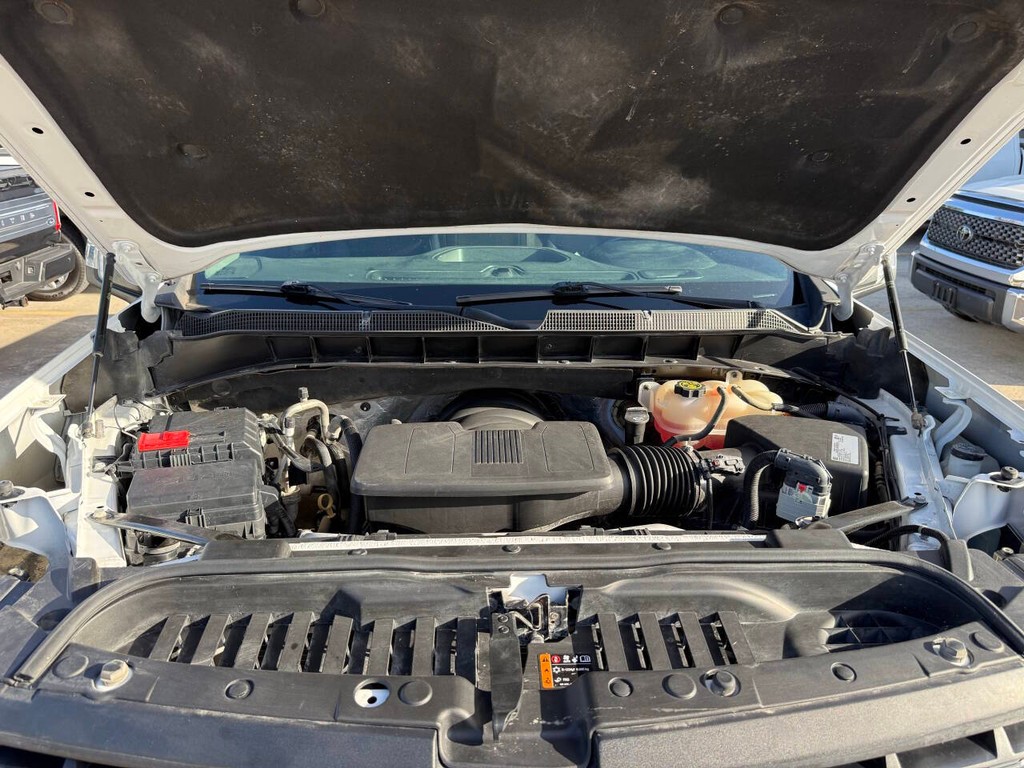Chevrolet Silverado 1500 Vehicle Full-screen Gallery Image 33