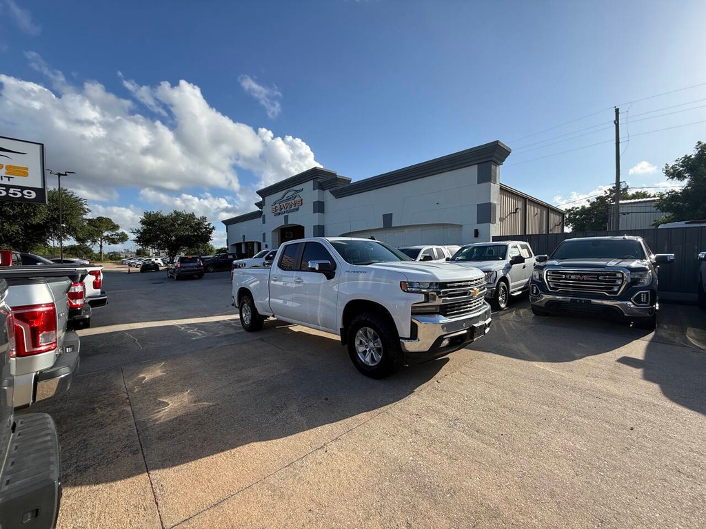Chevrolet Silverado 1500 Vehicle Full-screen Gallery Image 41
