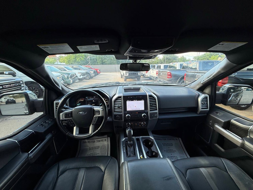 Ford F-150 Vehicle Full-screen Gallery Image 18