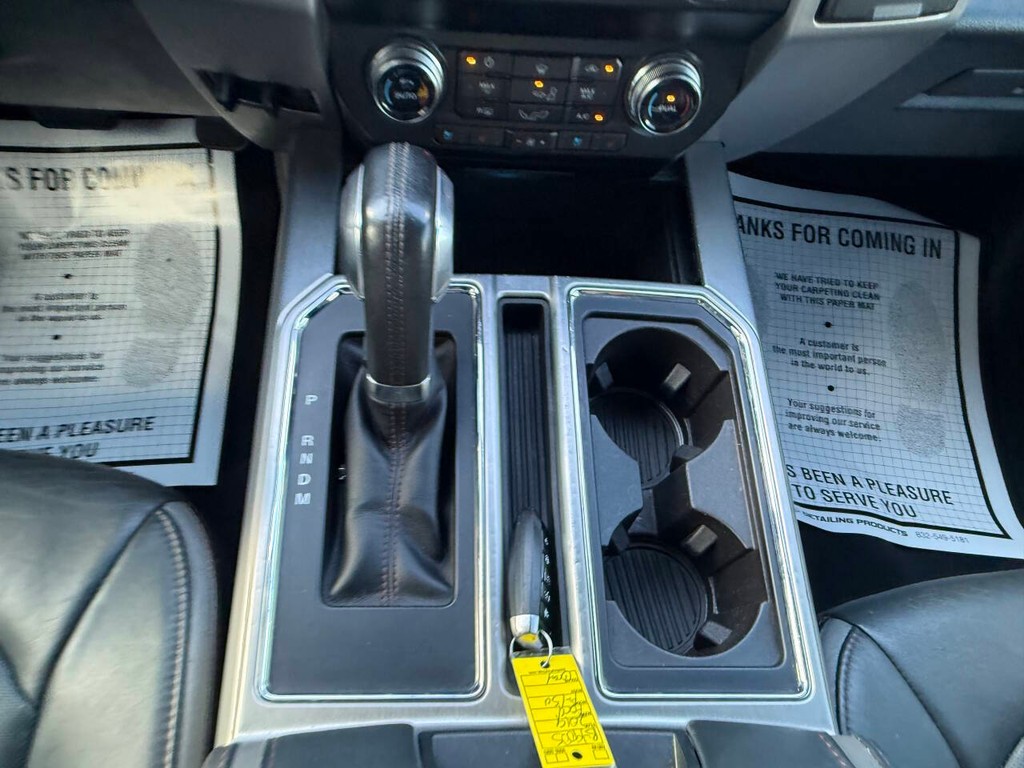 Ford F-150 Vehicle Full-screen Gallery Image 30