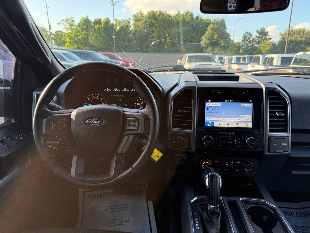 Ford F-150 Vehicle Full-screen Gallery Image 20