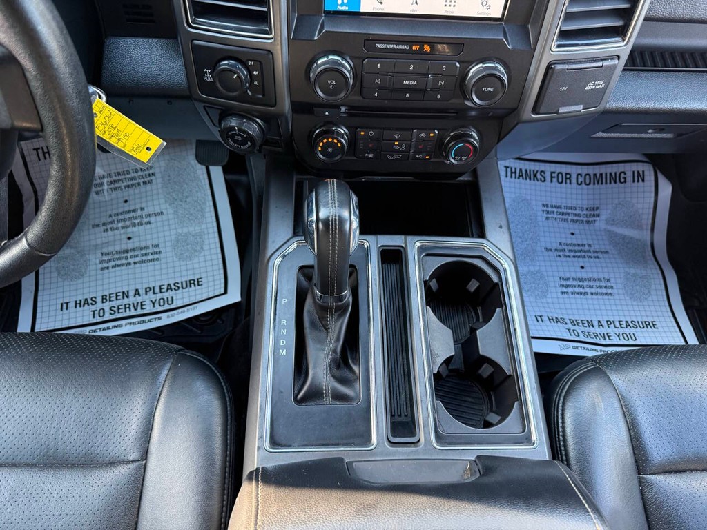 Ford F-150 Vehicle Full-screen Gallery Image 28