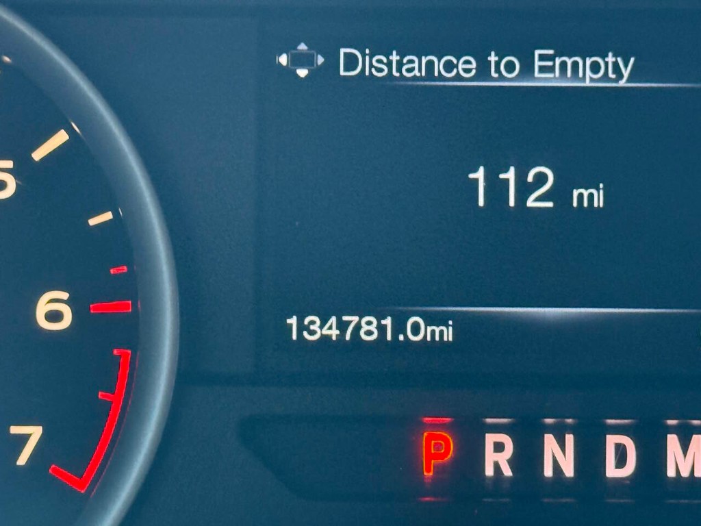 Ford F-150 Vehicle Full-screen Gallery Image 31