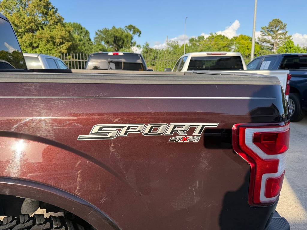 Ford F-150 Vehicle Full-screen Gallery Image 36