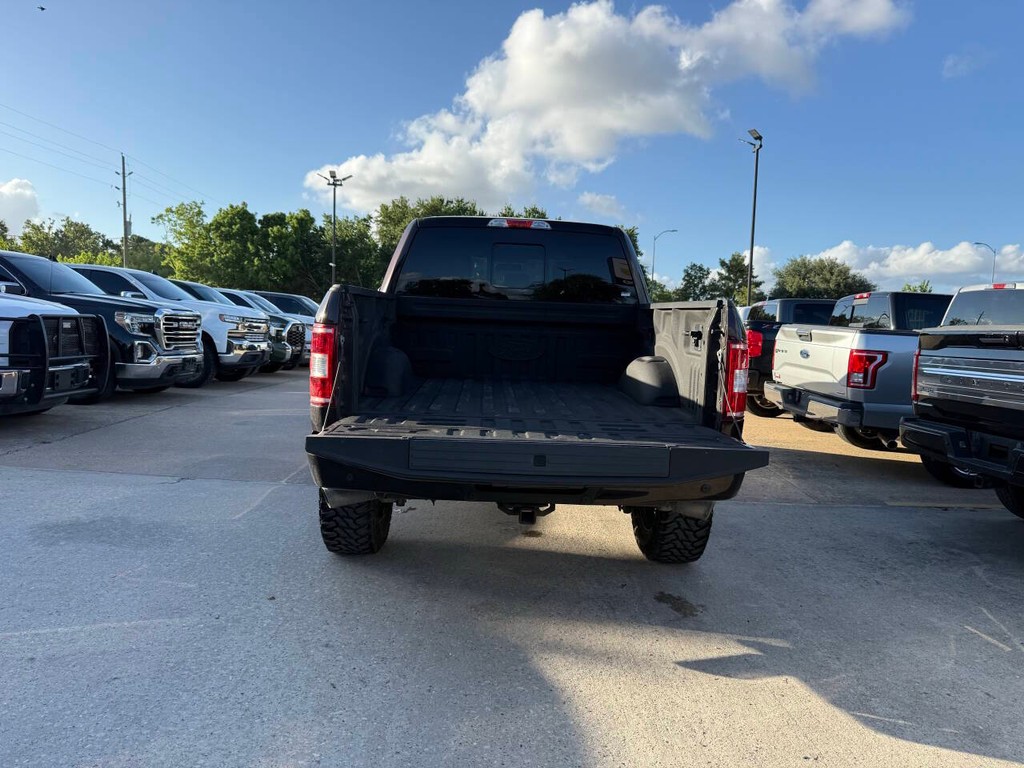 Ford F-150 Vehicle Full-screen Gallery Image 37