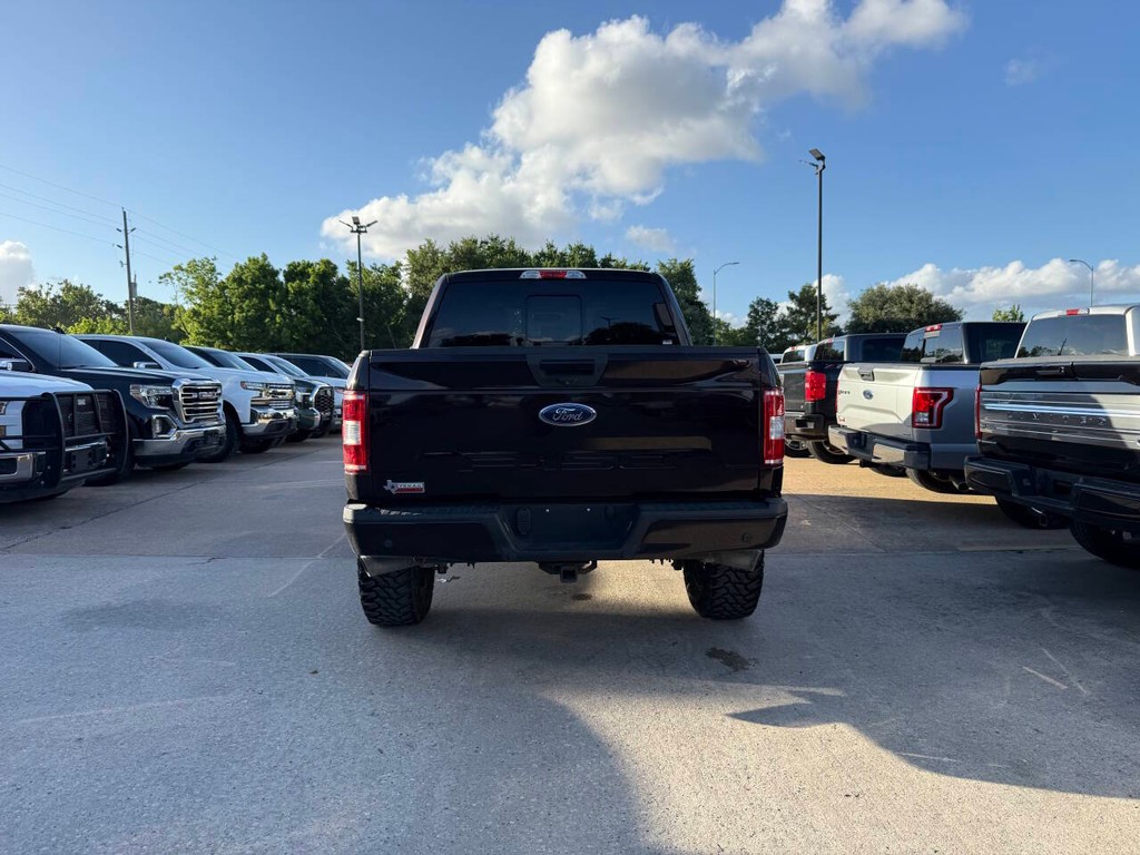Ford F-150 Vehicle Full-screen Gallery Image 38