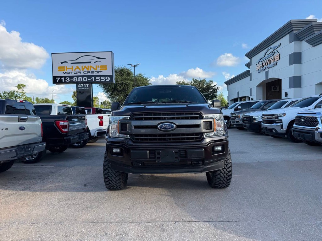 Ford F-150 Vehicle Full-screen Gallery Image 40