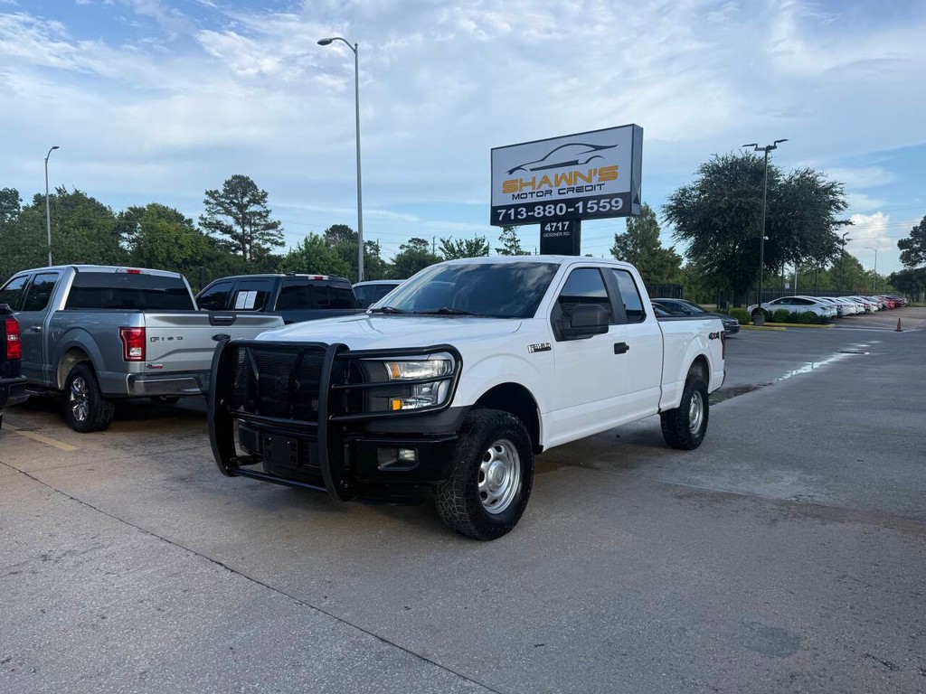 Ford F-150 Vehicle Full-screen Gallery Image 03