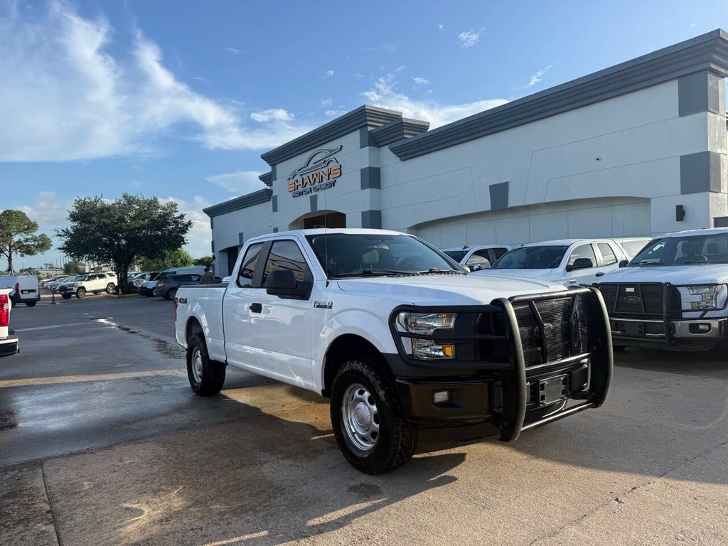 Ford F-150 Vehicle Full-screen Gallery Image 39
