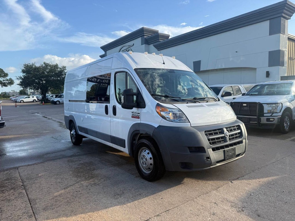 Ram ProMaster Cargo Van Vehicle Full-screen Gallery Image 02