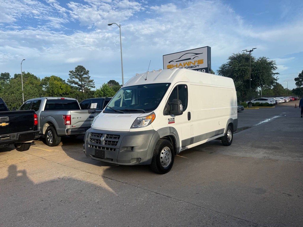 Ram ProMaster Cargo Van Vehicle Full-screen Gallery Image 03