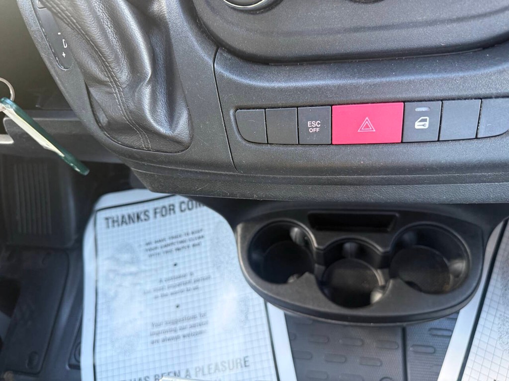 Ram ProMaster Cargo Van Vehicle Full-screen Gallery Image 18