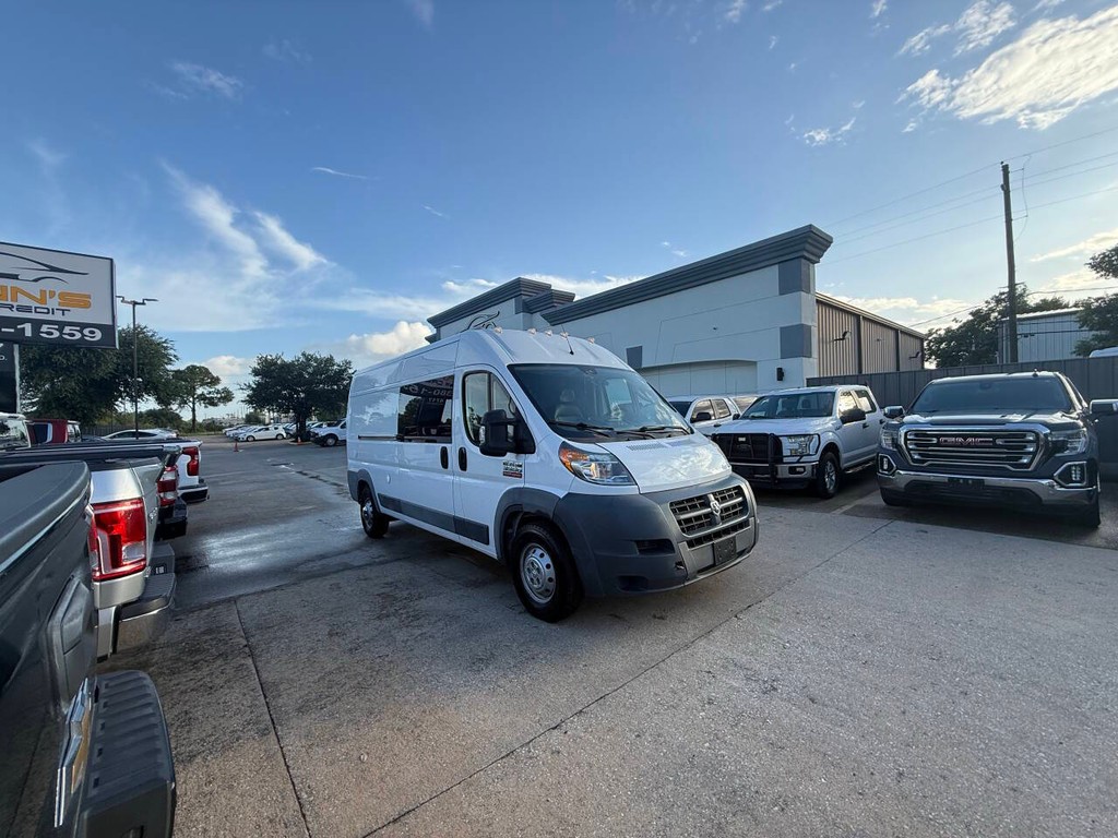 Ram ProMaster Cargo Van Vehicle Full-screen Gallery Image 36