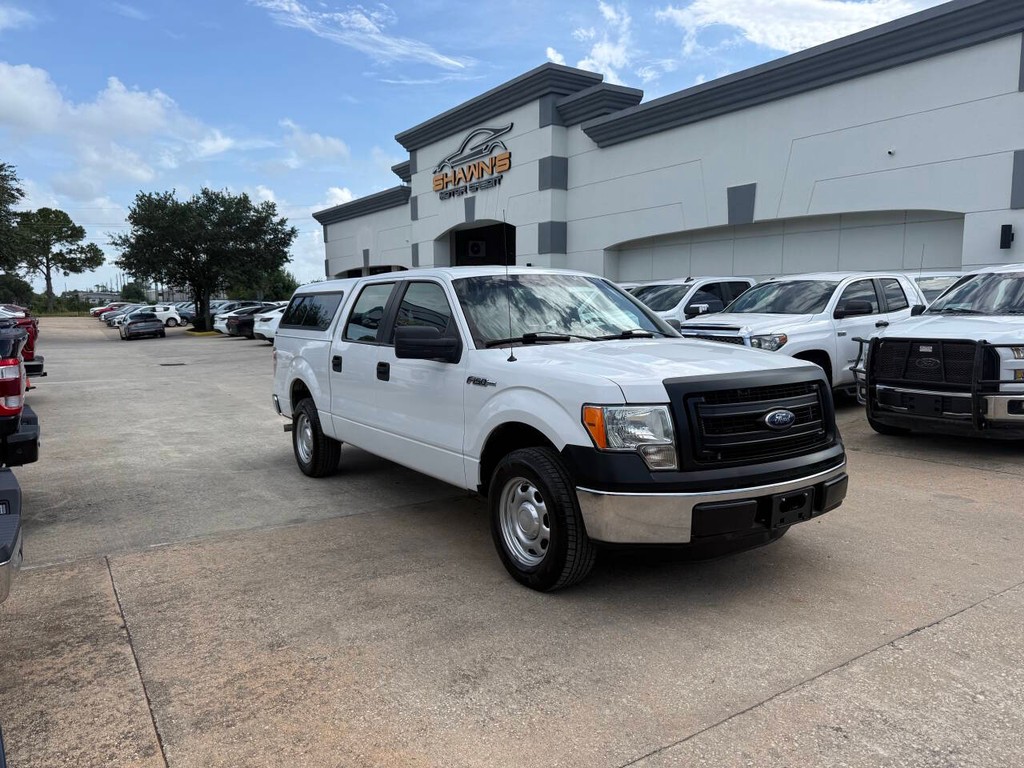 Ford F-150 Vehicle Full-screen Gallery Image 03