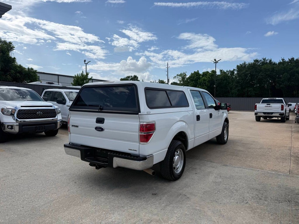 Ford F-150 Vehicle Full-screen Gallery Image 06