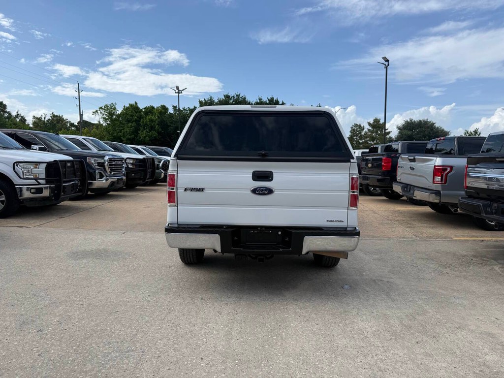 Ford F-150 Vehicle Full-screen Gallery Image 37