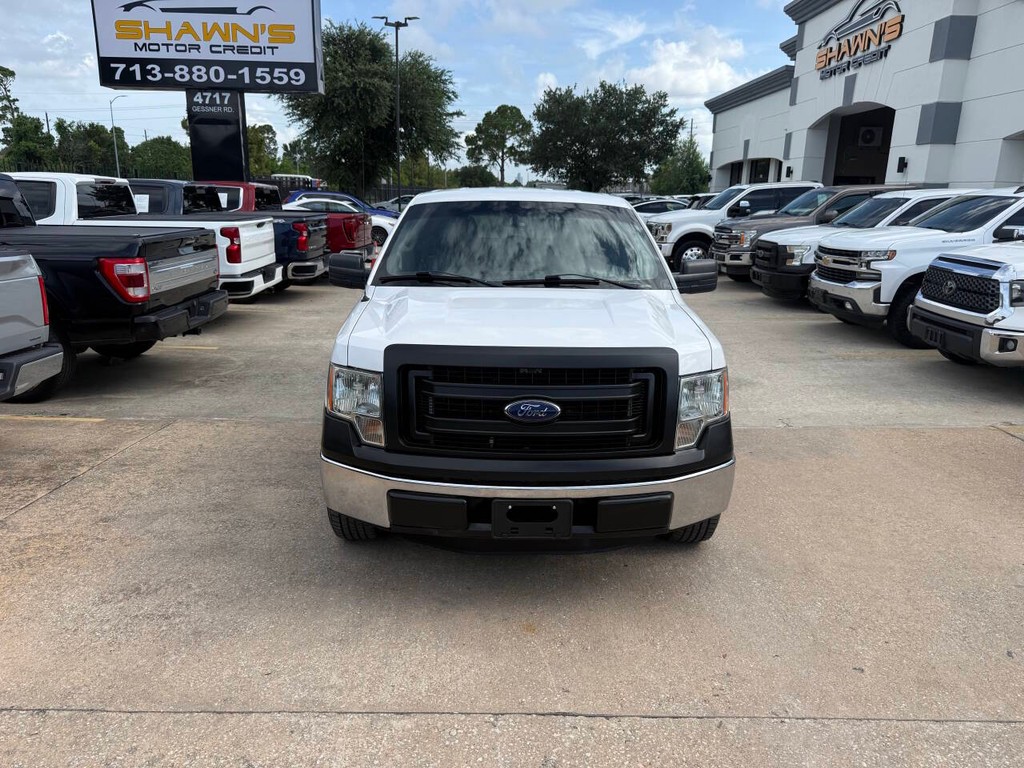 Ford F-150 Vehicle Full-screen Gallery Image 38