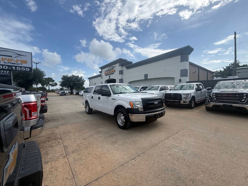 Ford F-150 Vehicle Full-screen Gallery Image 42