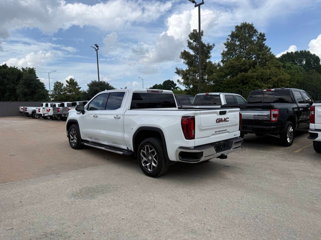 GMC Sierra 1500 Vehicle Full-screen Gallery Image 04