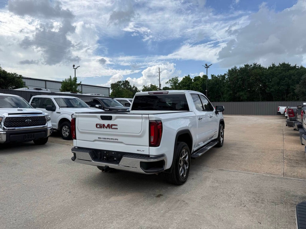 GMC Sierra 1500 Vehicle Full-screen Gallery Image 05