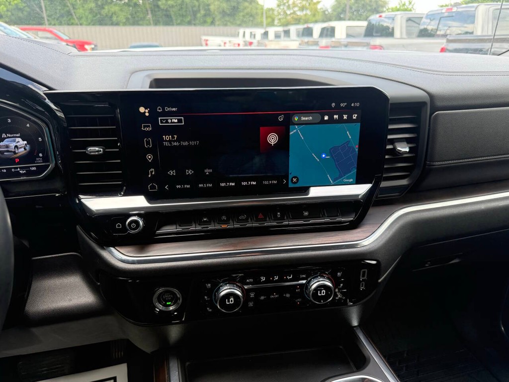 GMC Sierra 1500 Vehicle Full-screen Gallery Image 22