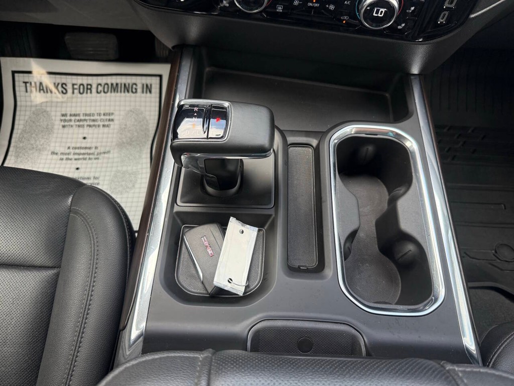 GMC Sierra 1500 Vehicle Full-screen Gallery Image 27