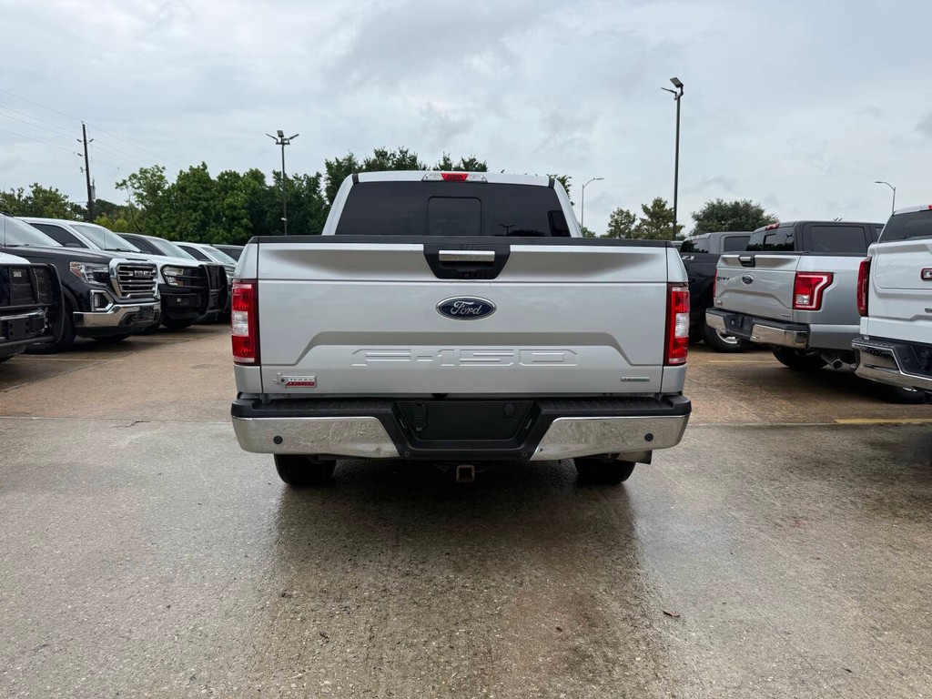 Ford F-150 Vehicle Full-screen Gallery Image 38