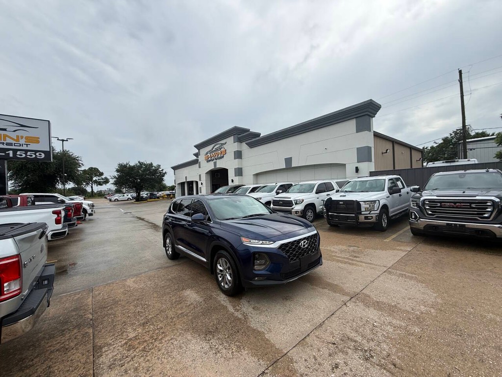 Hyundai Santa Fe Vehicle Full-screen Gallery Image 42