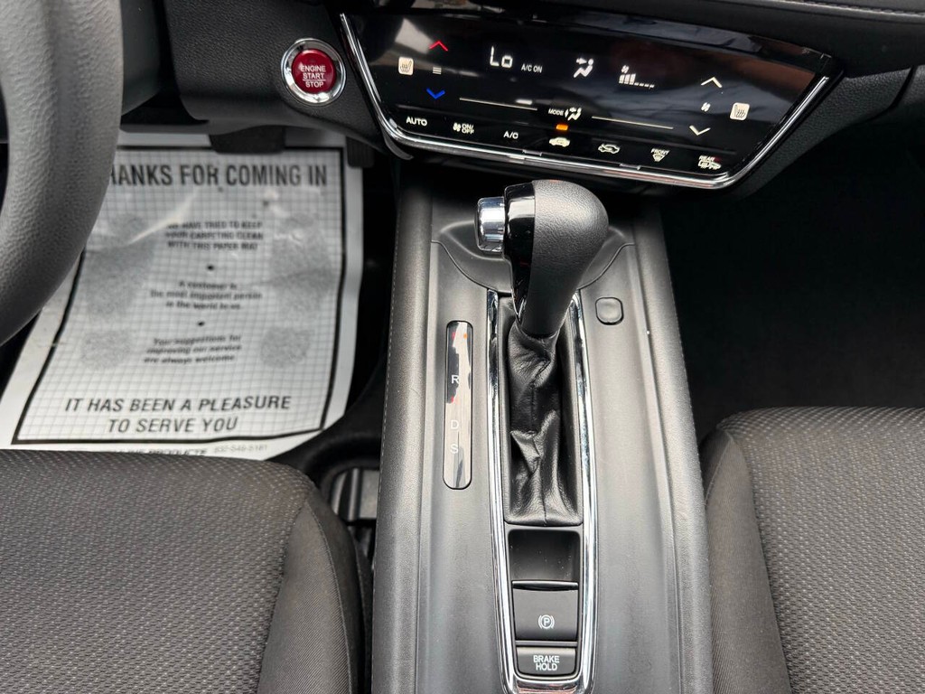 Honda HR-V Vehicle Full-screen Gallery Image 28