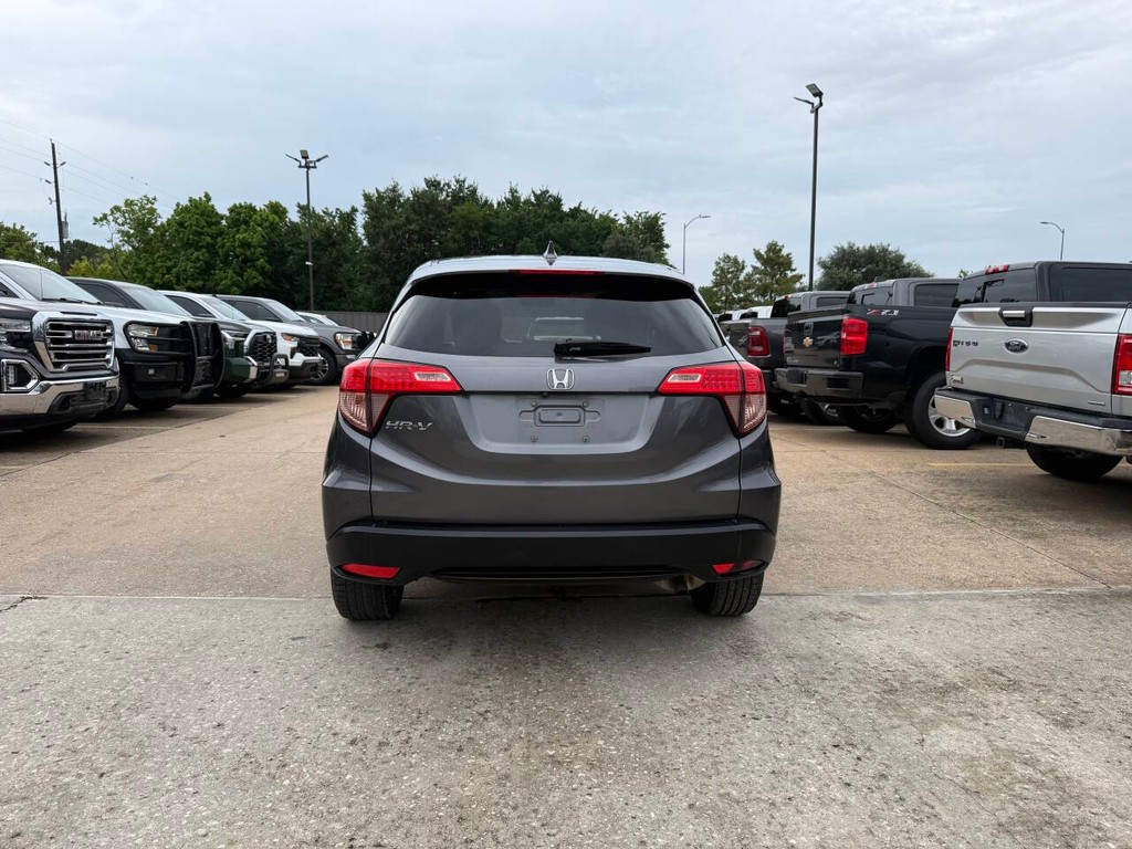 Honda HR-V Vehicle Full-screen Gallery Image 37