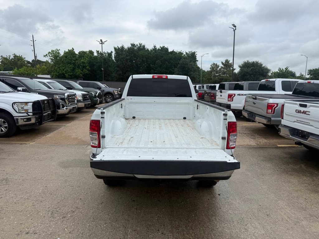 Ram 2500 Vehicle Full-screen Gallery Image 38