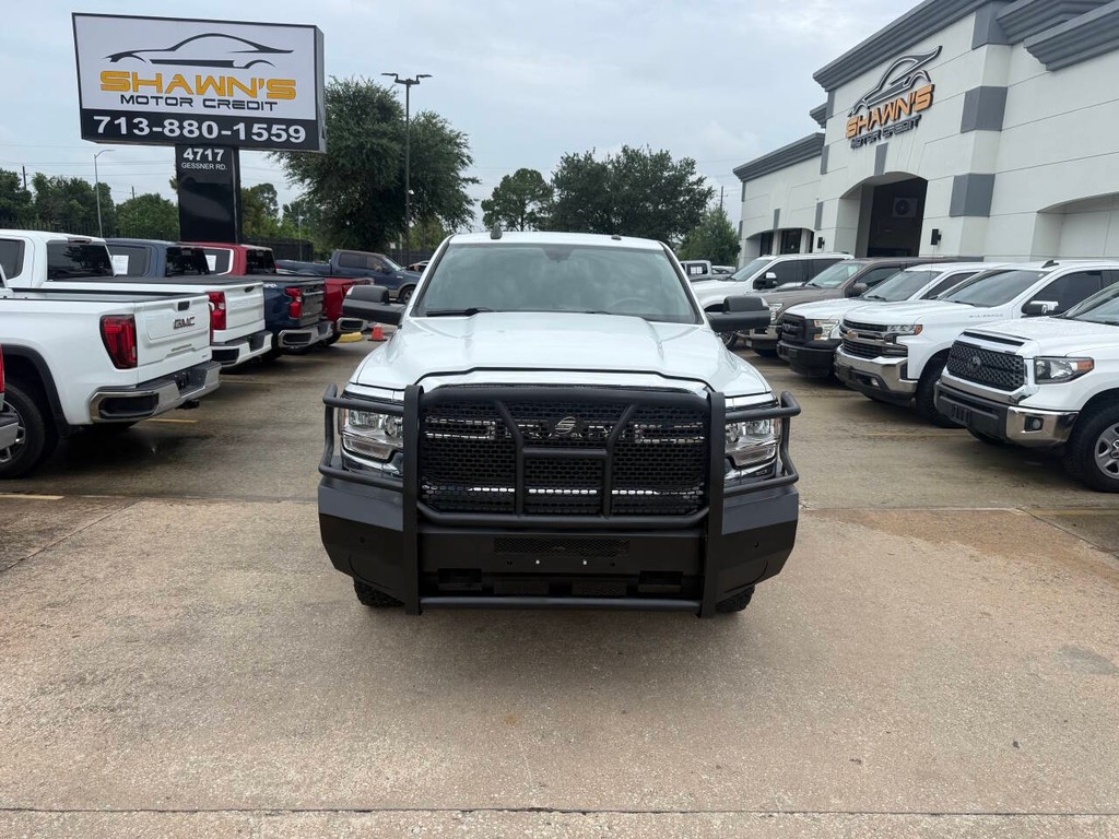 Ram 2500 Vehicle Full-screen Gallery Image 40