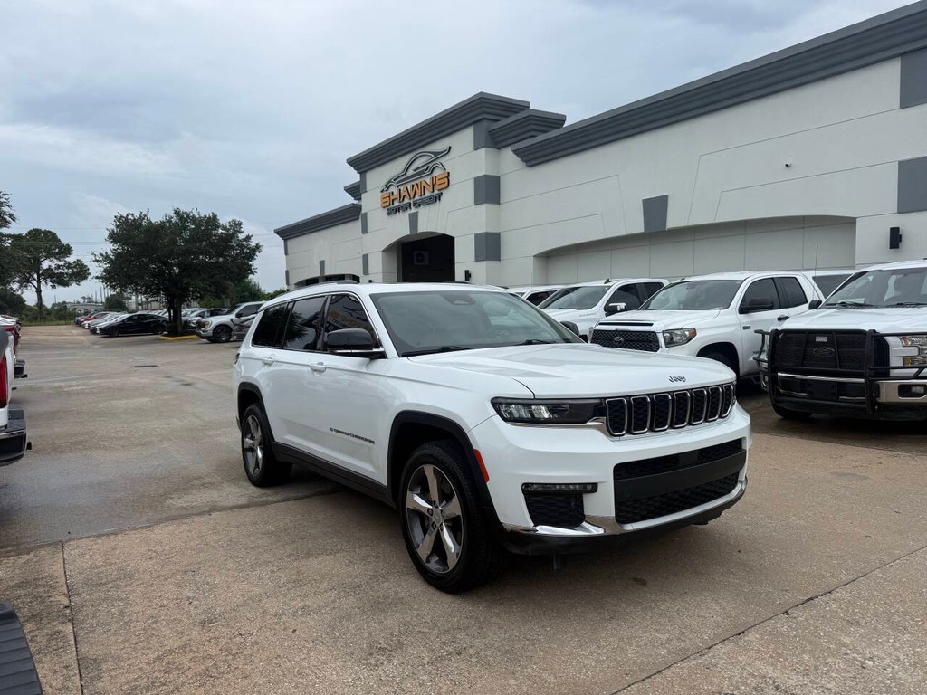 Jeep Grand Cherokee L Vehicle Full-screen Gallery Image 02