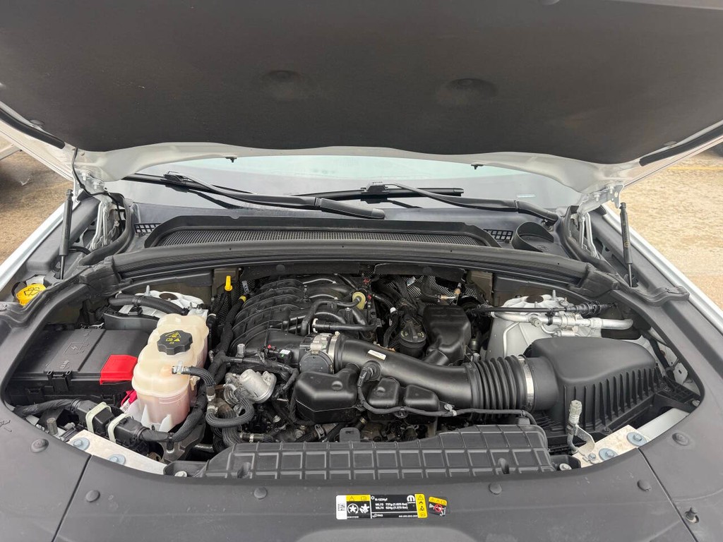 Jeep Grand Cherokee L Vehicle Full-screen Gallery Image 42