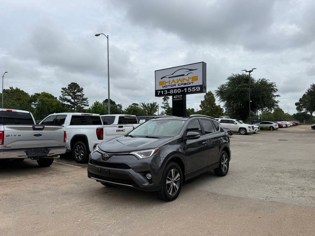Toyota RAV4 Vehicle Full-screen Gallery Image 43