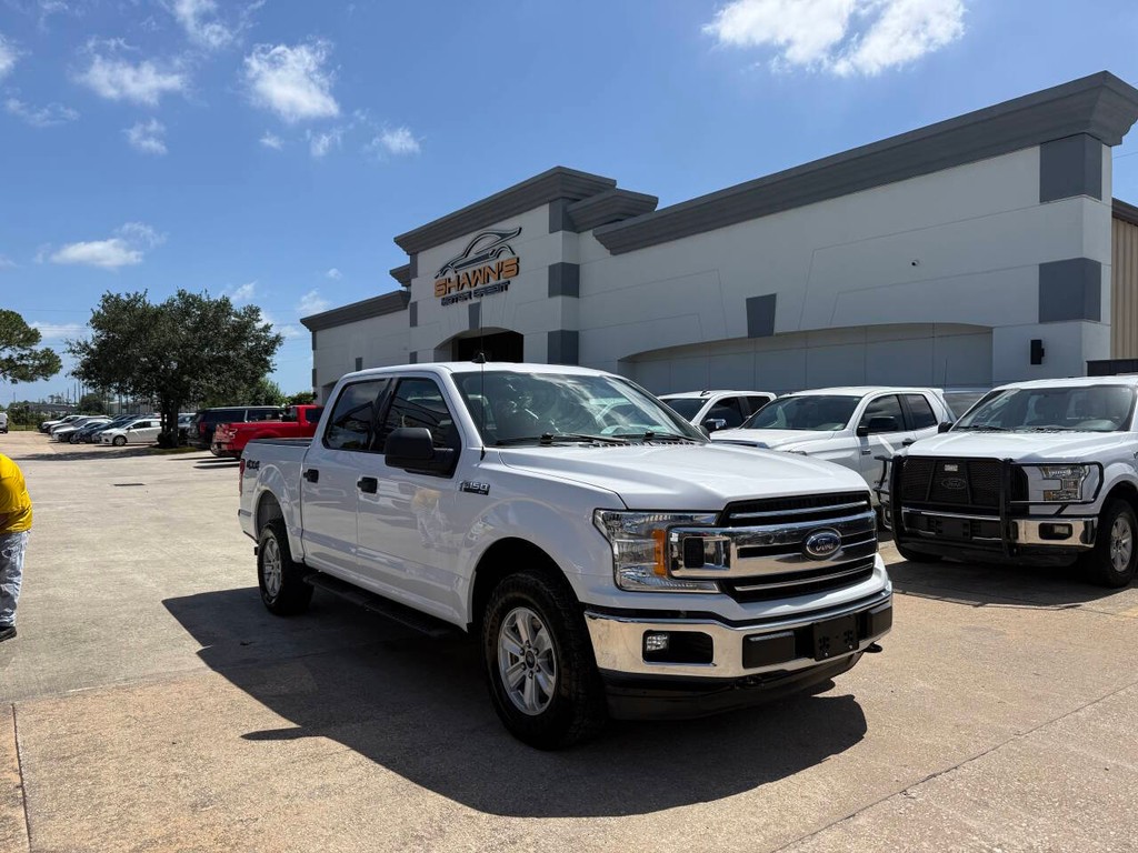 Ford F-150 Vehicle Full-screen Gallery Image 02