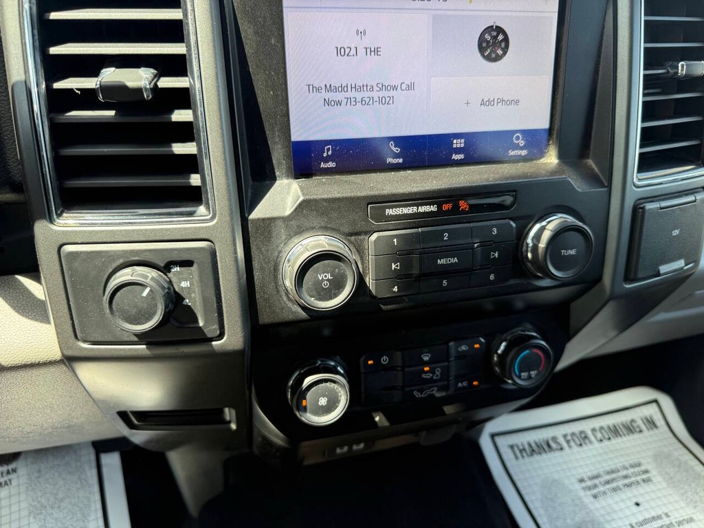 Ford F-150 Vehicle Full-screen Gallery Image 27