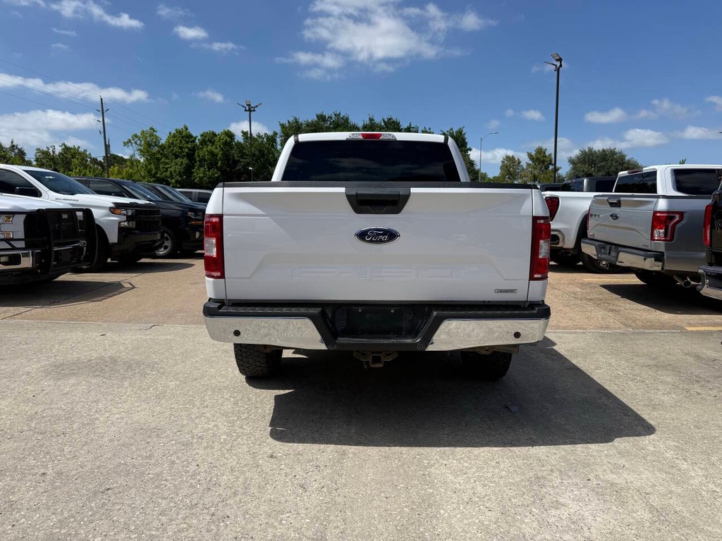 Ford F-150 Vehicle Full-screen Gallery Image 38