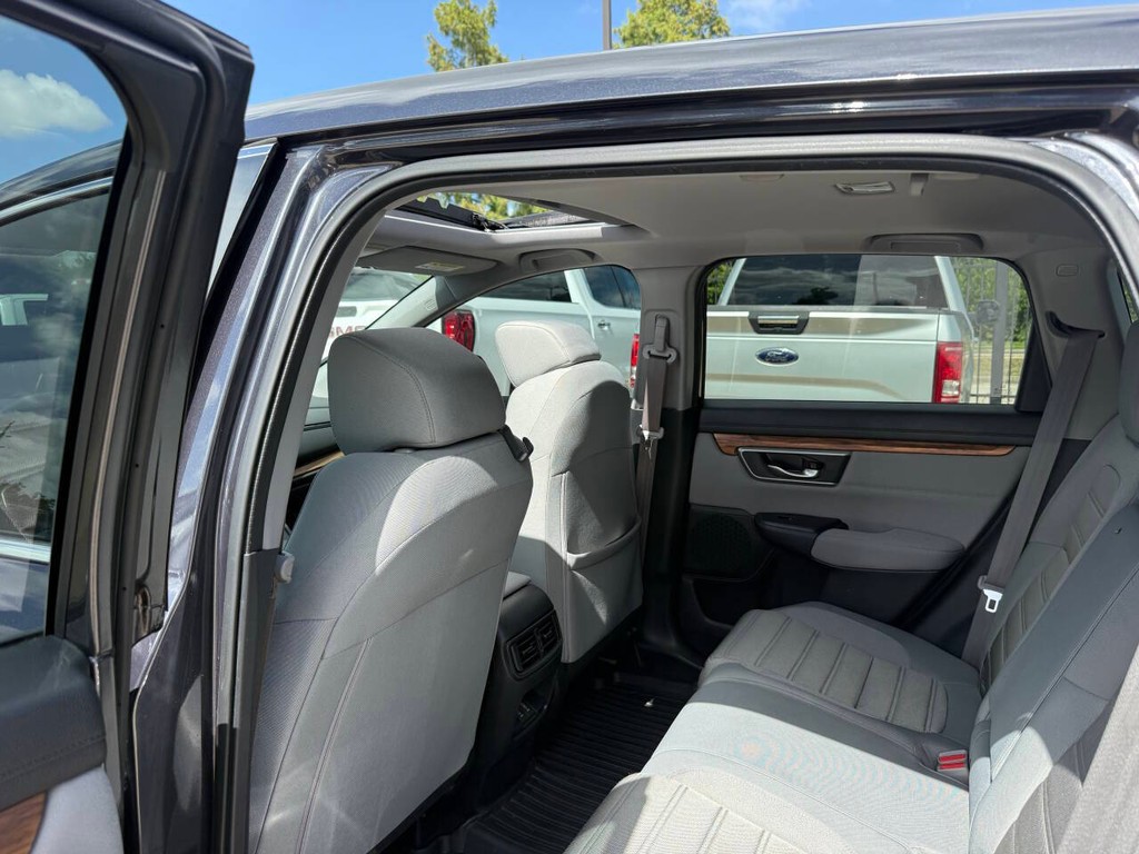 Honda CR-V Vehicle Full-screen Gallery Image 12