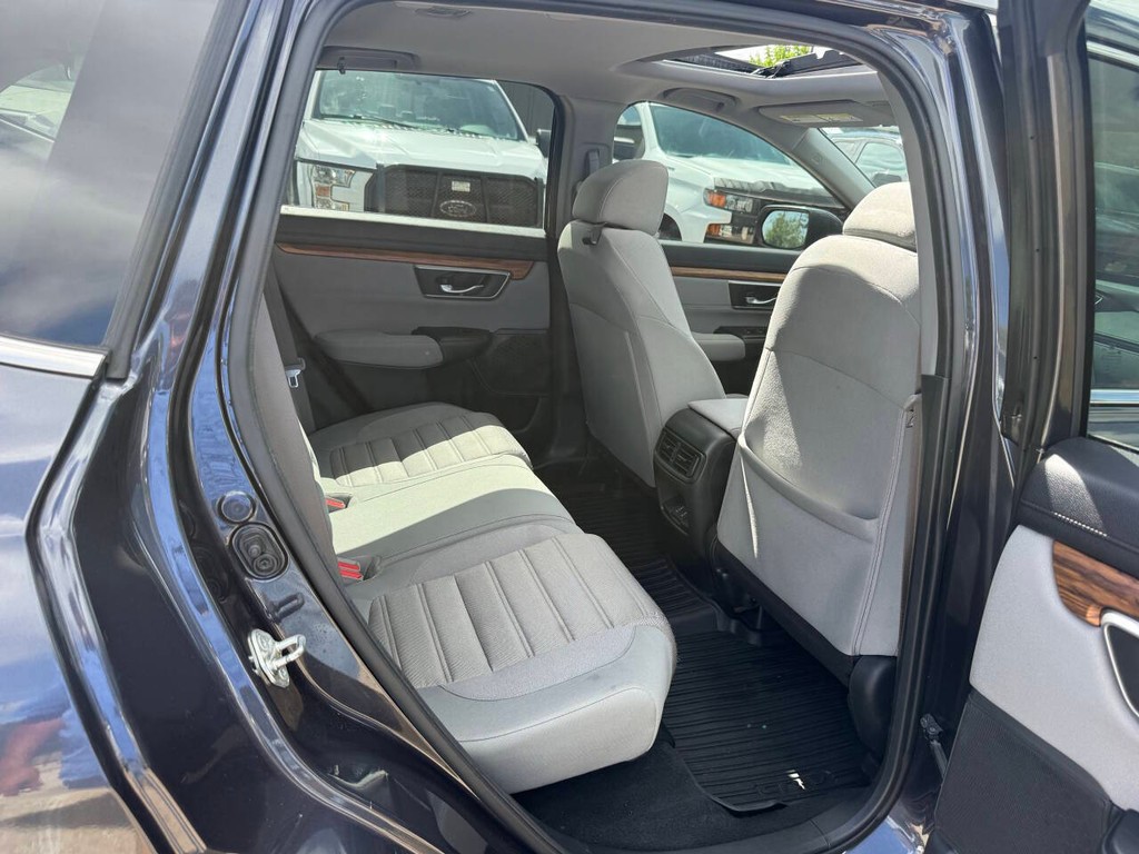 Honda CR-V Vehicle Full-screen Gallery Image 15