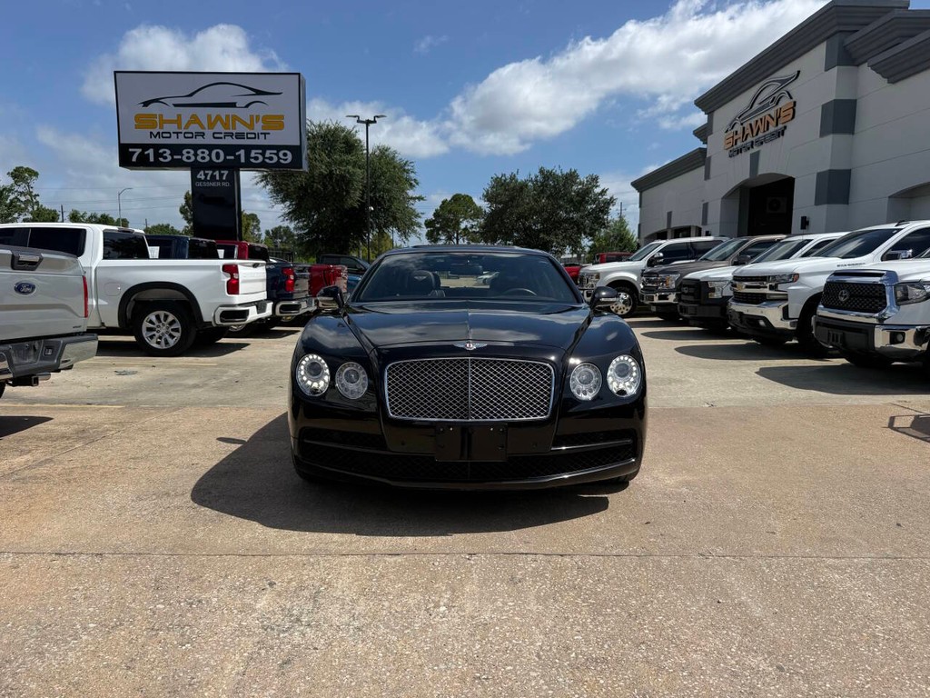 Bentley Flying Spur Vehicle Full-screen Gallery Image 42