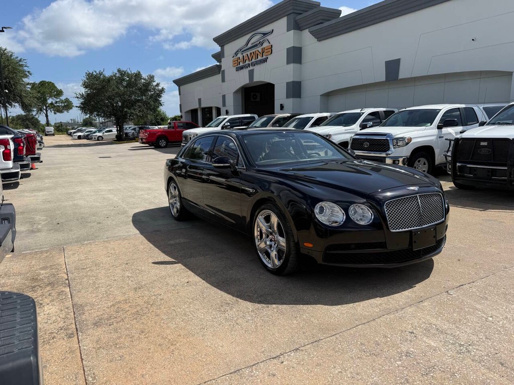 Bentley Flying Spur Vehicle Full-screen Gallery Image 43