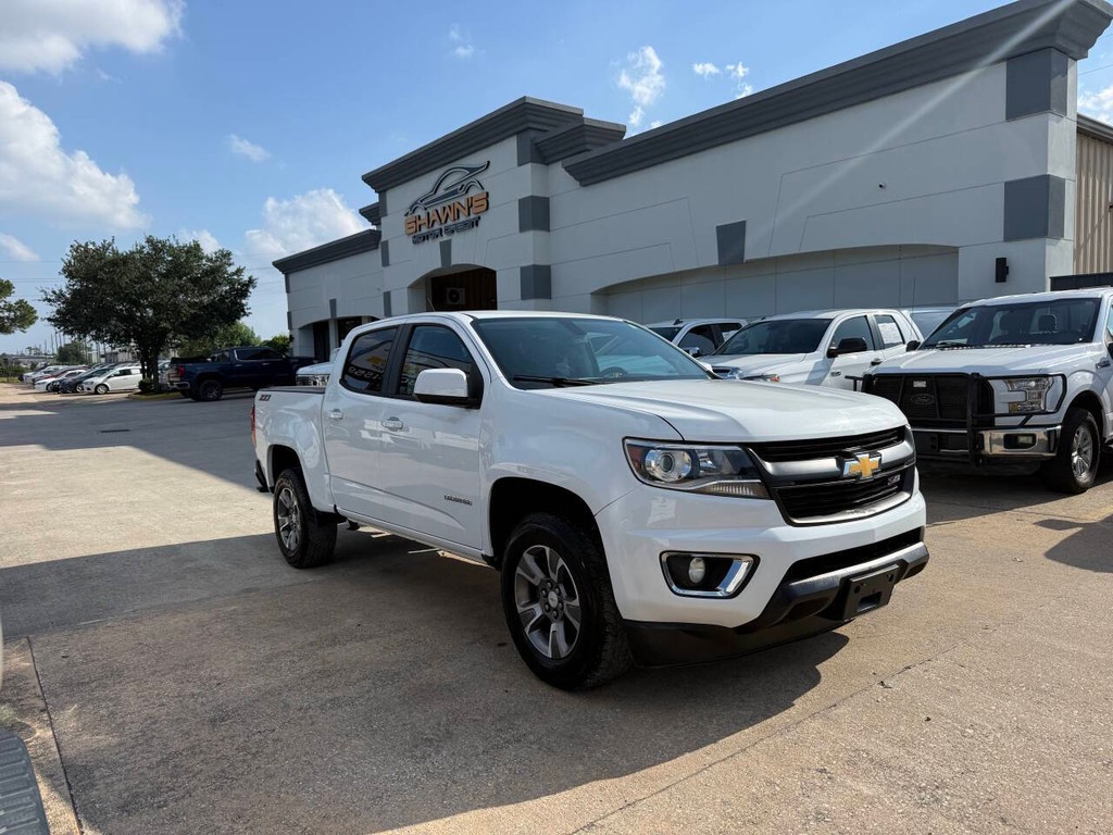 Chevrolet Colorado Vehicle Full-screen Gallery Image 02